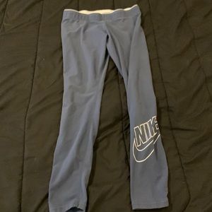 Great shape blue grey color